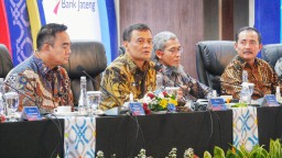 Gubernur Luthfi Desak Bank Jateng Tancap Gas Dongkrak PAD: Fokus UMKM dan Kredit Tanpa Ribet