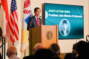 Sampaikan Kuliah Umum di Stanford University, Presiden Bahas Upaya Wujudkan Transisi Energi