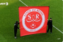 Positif Corona, Dokter Klub  Reims Bunuh Diri
