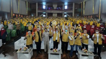1.249 Petani Milenial Diwisuda Gubernur Ridwan Kamil