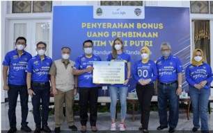 Bandung Bjb Diguyur Bonus Pemda Provinsi Jabar Kucurkan Rp250Juta