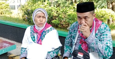 Gubernur Khofifah Ajak Jamaah Haji Manfaatkan Aplikasi Telejemaah