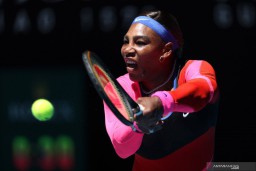 Kalah di Putaran keempat, Serena Sebut Permainannya Lebih Baik