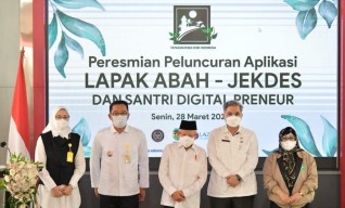 Wapres - Gubernur Jabar Luncurkan Lapak Abah - Ojek Desa