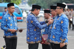HUT Korpri, Pj Gubernur Jateng Minta Tingkatkan Pelayanan Publik dan Kedepankan Netralitas ASN