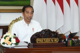 Jokowi: Cari Siapa Penikmat Keuntungan Naiknya Harga Beras