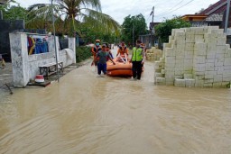 Kali Lamong Meluap, Benjeng dan Sekitarnya Terrendam