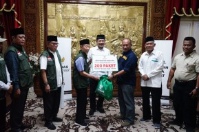 Baznas Jateng Serahkan Bantuan untuk Korban Banjir di Pati
