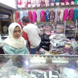 Pasar Kapasan Surabaya Ditutup, Pedagang Mengeluh