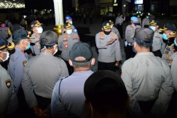 Optimalisasi Bhabinkamtibmas Guna Redam Penyebaran Covid-19 di Sidoarjo
