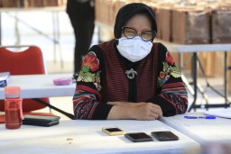 Risma Tanggapi Santai Surat Keputusan Menkes Terkait PSBB