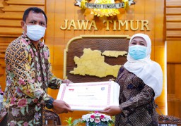 Raih Prestasi Kinerja Tertinggi Pemda, Jadi Kado HUT Jatim ke- 75
