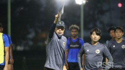Sembuh dari Corona, Pelatih Timnas STY Pulang ke Korsel