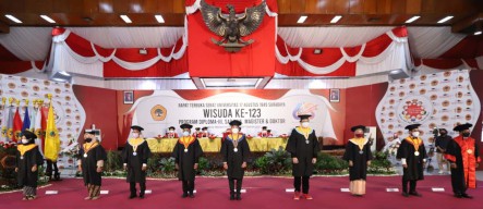 Wisuda ke-123, Untag Surabaya Kukuhkan 1316 Wisudawan