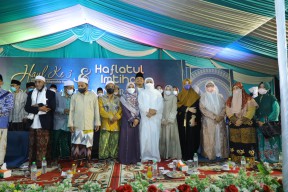 Gubernur Khofifah Gaungkan Lantunan Sholawat Tibbil Qulub
