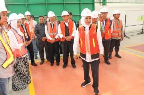 Gubernur Khofifah: Jadi Solusi Atasi Masalah Limbah B3 di Jawa Timur