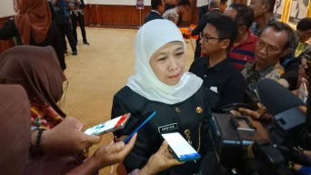 Ini komentar Khofifah soal Gugatan Emil Dardak yang Dikabulkan MK