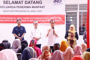 Gubernur Khofifah Dampingi Presiden Jokowi Salurkan BLT El Nino untuk Masyarakat Banyuwangi