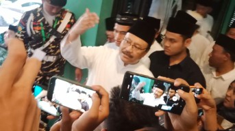 PBNU Proses Pengajuan Nonaktif Ketua Umum Muslimat Khofifah sebagai Anggota TKN Prabowo-Gibran