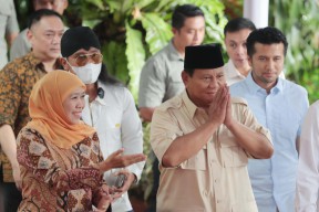 Mensyukuri Penetapan Hasil Pemilu 2024 Dengan Kemenangan Prabowo-Gibran, Khofifah Imbau Tidak Ada Euforia Berlebihan