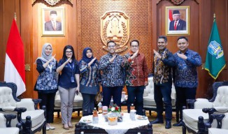 Pj. Gubernur Jatim Adhy Karyono Ajak Rumah BUMN Bersinergi Dukung UMKM Menembus Pasar Ekspor