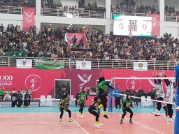 Kebersamaan dan Rotasi Jadi Kunci Kemenangan: Voli Indoor Putri Jatim Lolos ke Semifinal PON XXI
