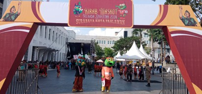 Kirab Maskot Pilkada 2024: PJs Wali Kota Surabaya Dukung Penuh Partisipasi Pemilih