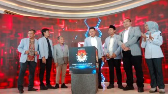 KPU Jatim Luncurkan Data Center Monitoring Pilkada Serentak 2024