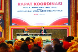 Khofifah Langsung Tancap Gas, Fokus Wujudkan Jatim sebagai Gerbang Baru Nusantara