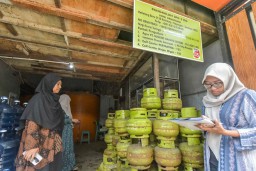 Pemkot Surabaya Pastikan Ketersediaan LPG 3 Kilogram Aman Menjelang Ramadan