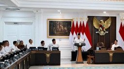 Prabowo Pimpin Sidang Kabinet: Jelang Lebaran, Pemerintah Pastikan Stabilitas Pangan dan Program Prioritas Berjalan