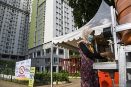Sebanyak  1.391 Pasien Positif COVID-19 Dirawat di RS Wisma Atlet