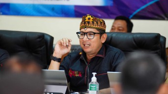 KPU Kota Mojokerto Tetapkan Pasangan Calon Pilwali 2024, Pj Wali Kota Imbau Masyarakat Pilih dengan Bijak