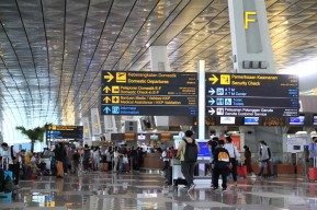 Menhub ingatkan maskapai tak naikkan harga tiket berlebihan saat mudik