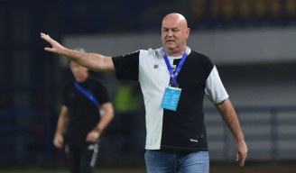 Bojan Hodak Targetkan PERSIB Tetap di Puncak Hingga Akhir Musim Liga 1 2024/25