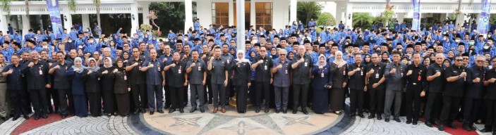 Gubernur Khofifah Larang ASN Pemprov Jatim Mudik Gunakan Mobil Dinas