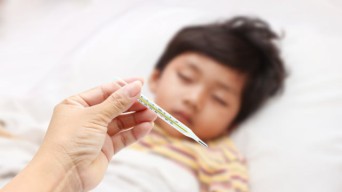 Lakukan Ini Jika Anak Terkena Demam Tifoid
