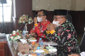 Gubernur Tegaskan Penyelesaian Pembangunan Rumah Pasca Gempa