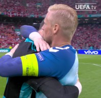 Kasper Schmeichel Dapat Dukungan Moril dari Ayahnya