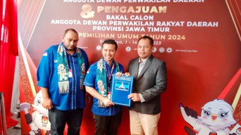 Demokrat Jatim Daftarkan 120 Bacaleg ke KPU