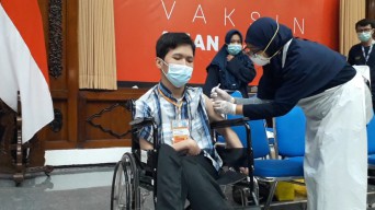 100 Penyandang Disabilitas Divaksinasi Covid-19