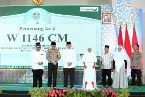 Gubernur Khofifah Sebut Imbangi Ikhtiar Profesional Dengan  Spititual