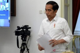 Jokowi Bebaskan Pajak  Enam Bulan untuk UMKM