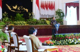 Jokowi: Gas dan Rem Harus Dilakukan Secara Tepat