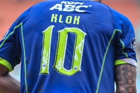 Alasan Tyronne Del Pino Pilih Nomor 10 Persib