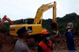 Satu Korban Tanah Langsor di Nganjuk Masih Dicari