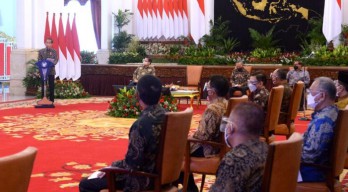 Presiden Jokowi: Jaga dan Kawal Perkembangan Digitalisasi Keuangan