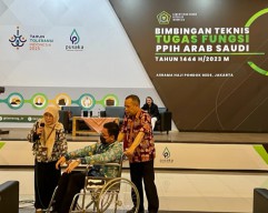 Petugas Dilatih Cara Melayani Jemaah Haji Lansia