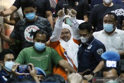 Penyidik Polda Metro Periksa Ahli Bahasa terkait Kasus HRS