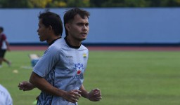 Kisah Comeback Sang "Bule": Rezaldi Hehanussa Mulai Langkah Pertamanya Menuju Lapangan GBLA